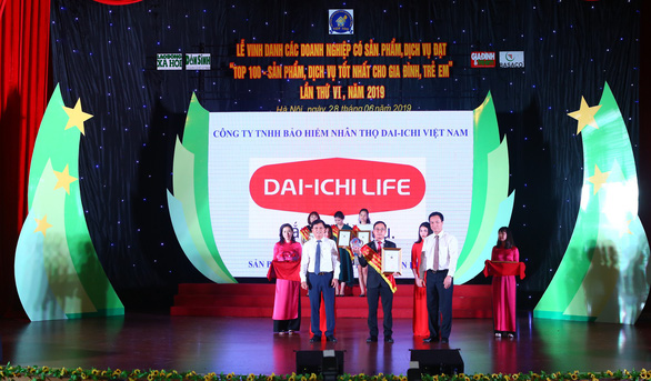 Dai ichi Life Vietnam product honoured at Top 100 best products